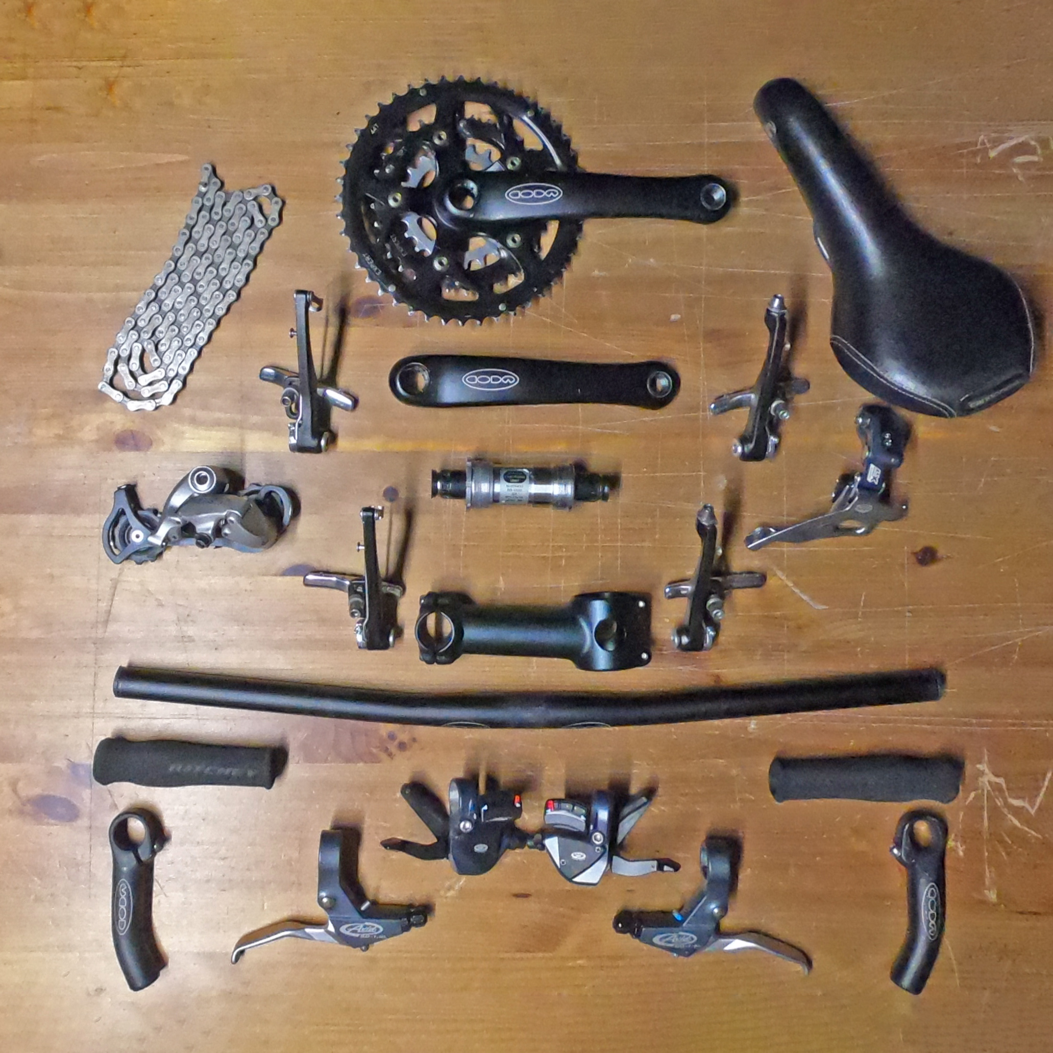 Cannondale-F800-Groupset-01.jpg