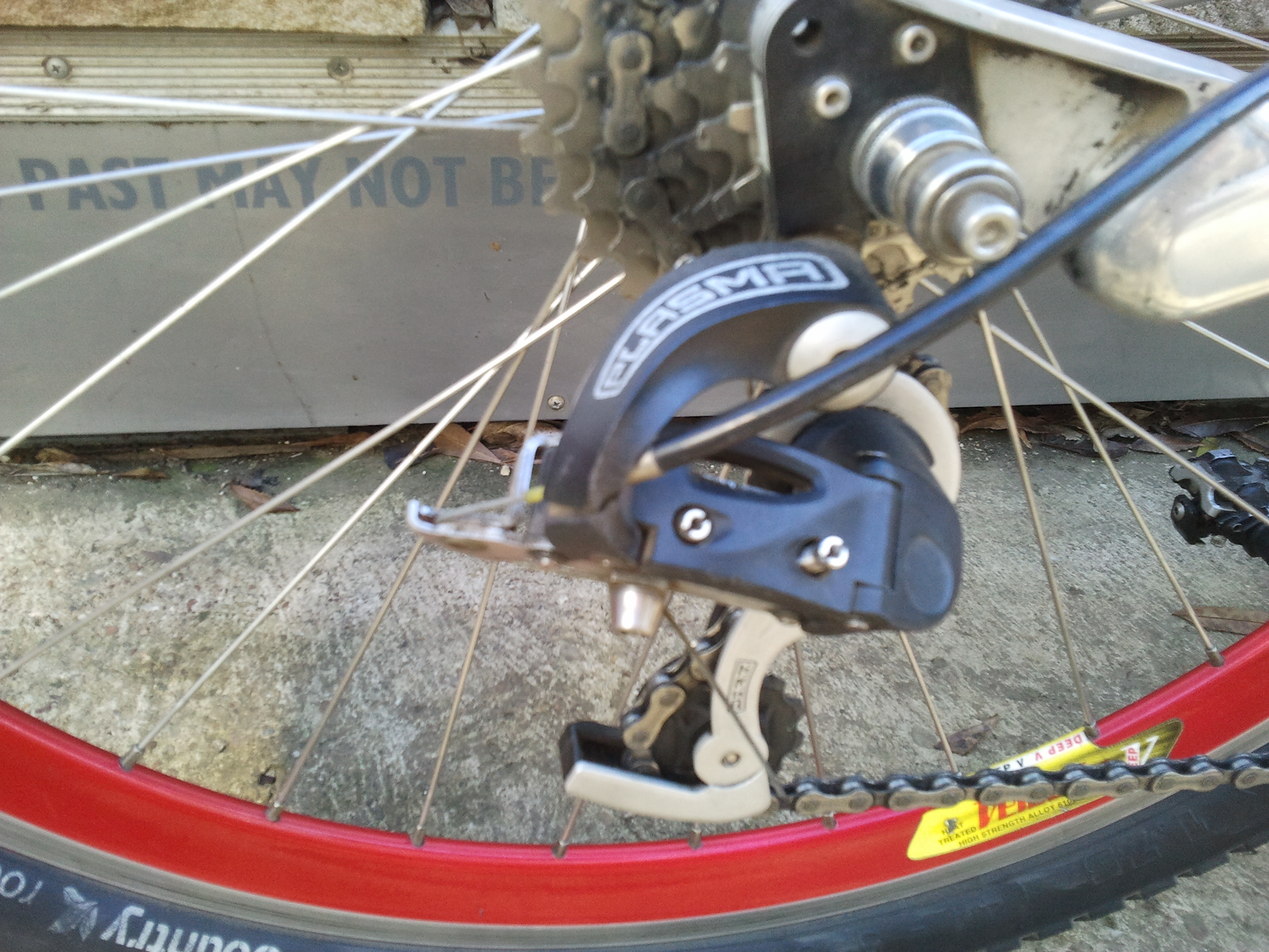Cannos back wheel.jpg