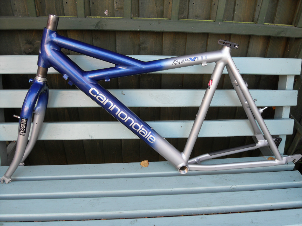 Killer Vee 900 1993.jpg