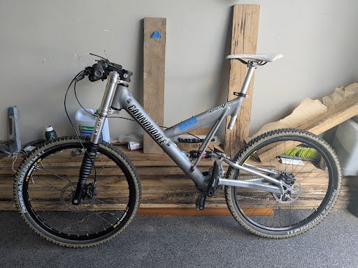 Super V, mock up.jpg