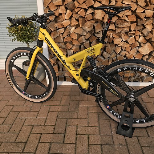 Cannondale SuperV 900 Carbon