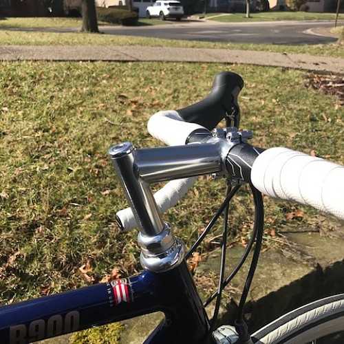new stem and bars.jpg