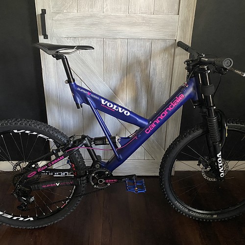 Cannondale Super V1000