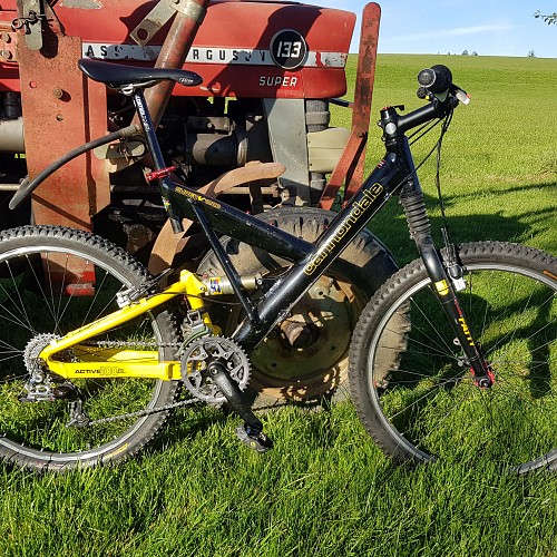 Cannondale Super-V1000